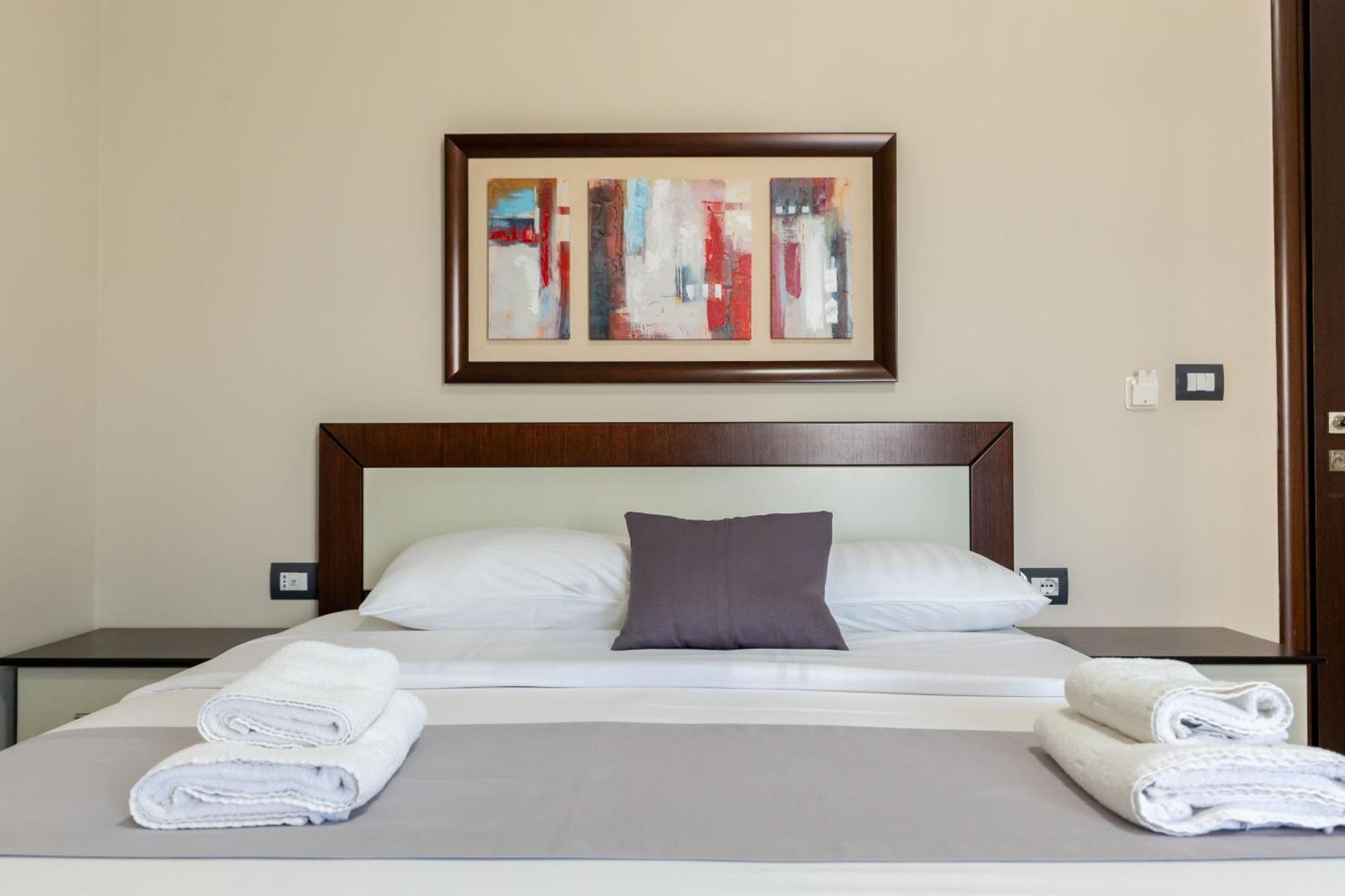 Heksamil Hotel Екстериор снимка